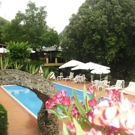 Hotel Brutium 2*