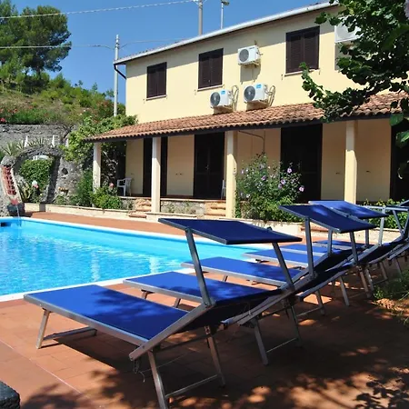 Brutium تورتورا